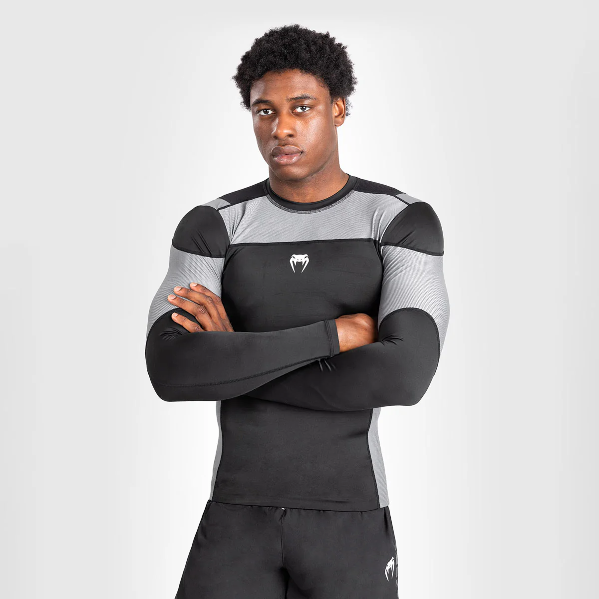 Rashguard Venum Tempest mangas largas Negro  - Image 3