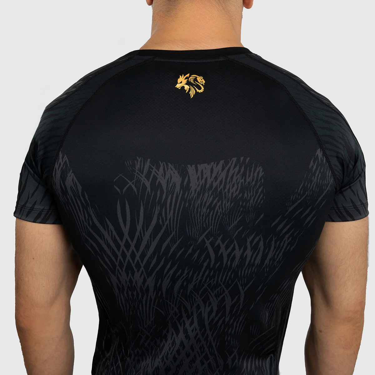 Rashguard Venum x Chimaev Wild Borz mangas cortas Negro  - Image 7