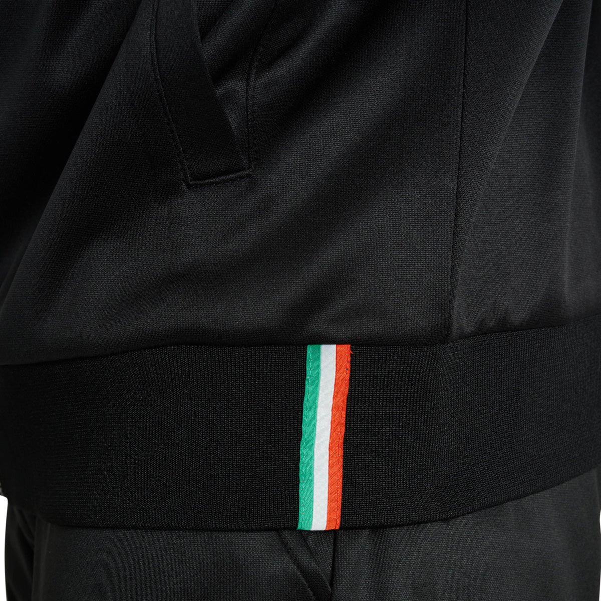 Sudadera Leone DNA con capucha ABX721 Negro - Image 5