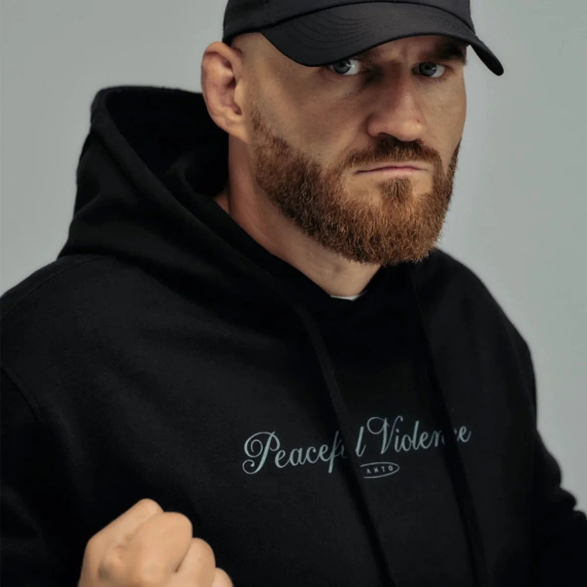 Sudadera Manto Peaceful Violence con capucha Negro - Image 3