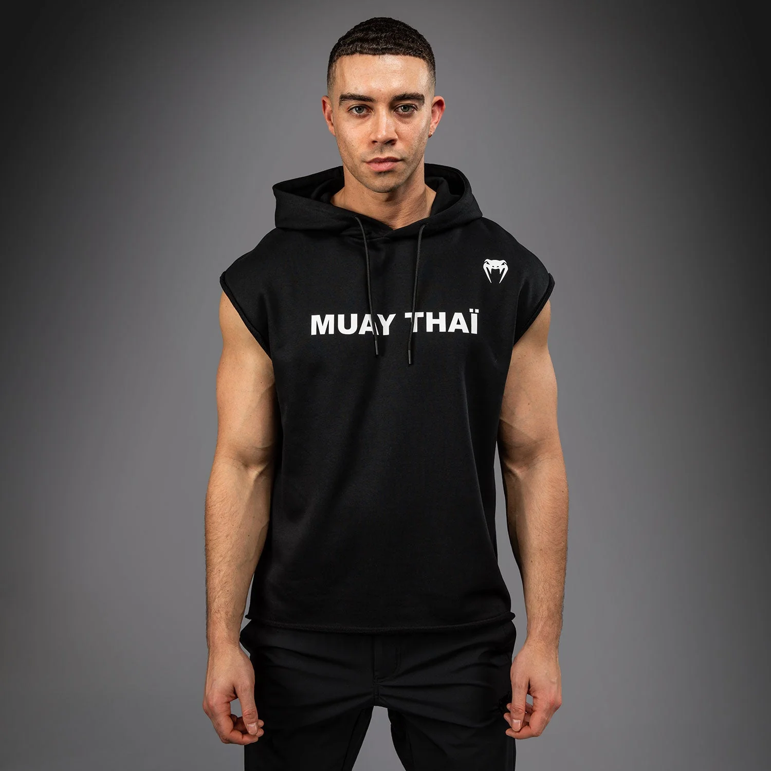 Sudadera sin mangas Venum Muay Thai VT con capucha 