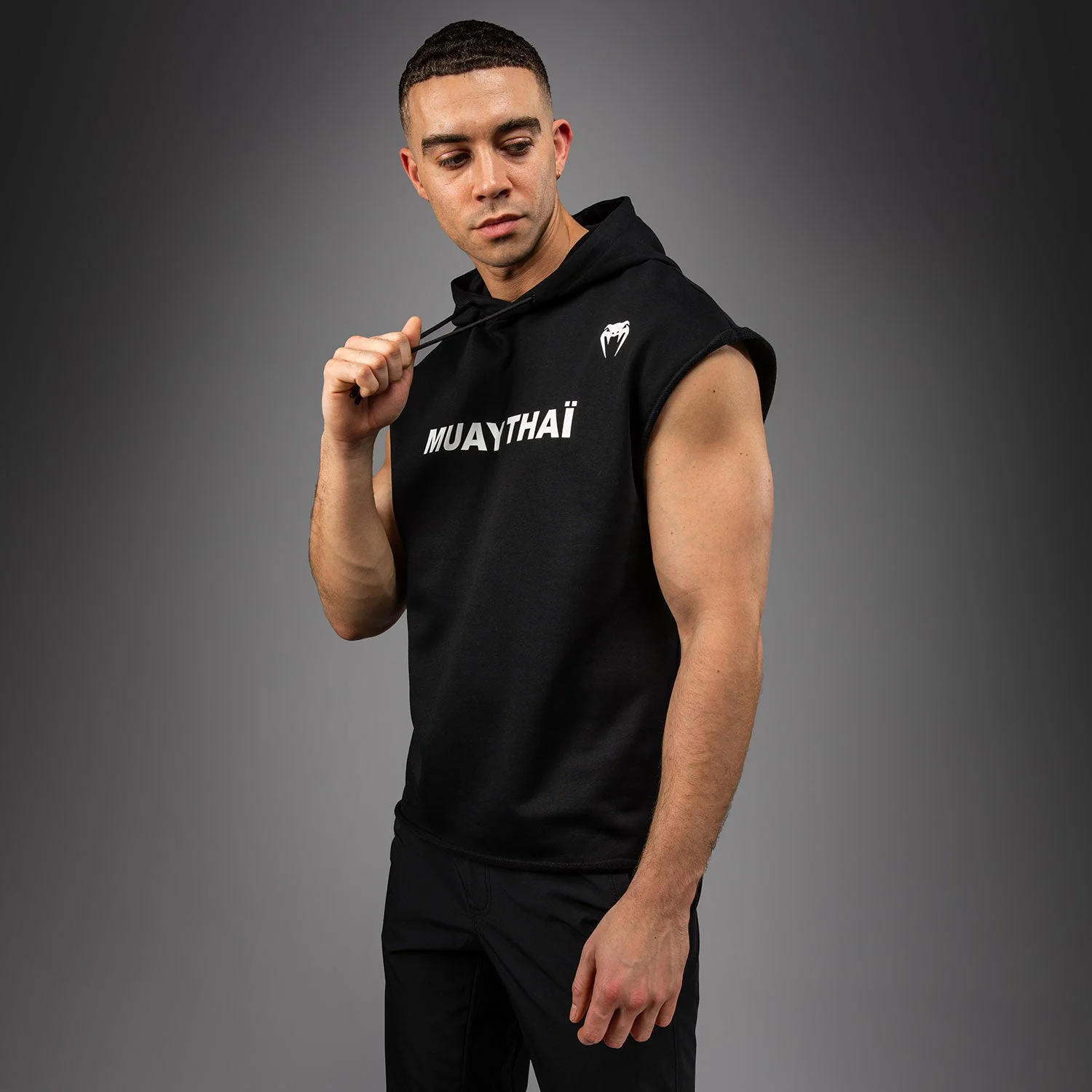 Sudadera sin mangas Venum Muay Thai VT con capucha  - Image 2