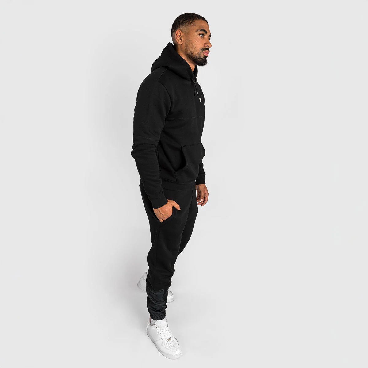 Sudadera Venum Power Negro - Image 5