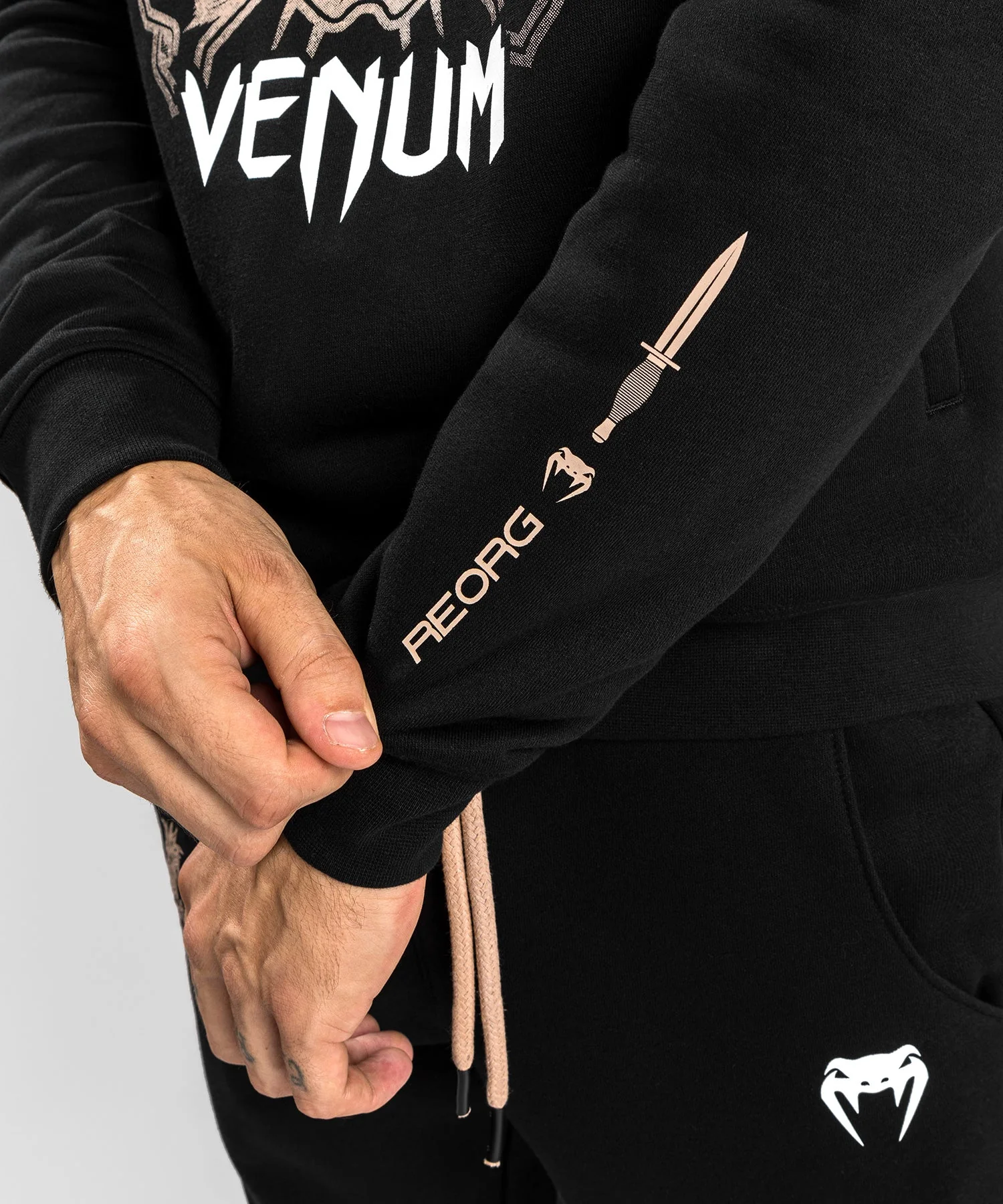 Sudadera Venum Reorg con capucha - Image 6