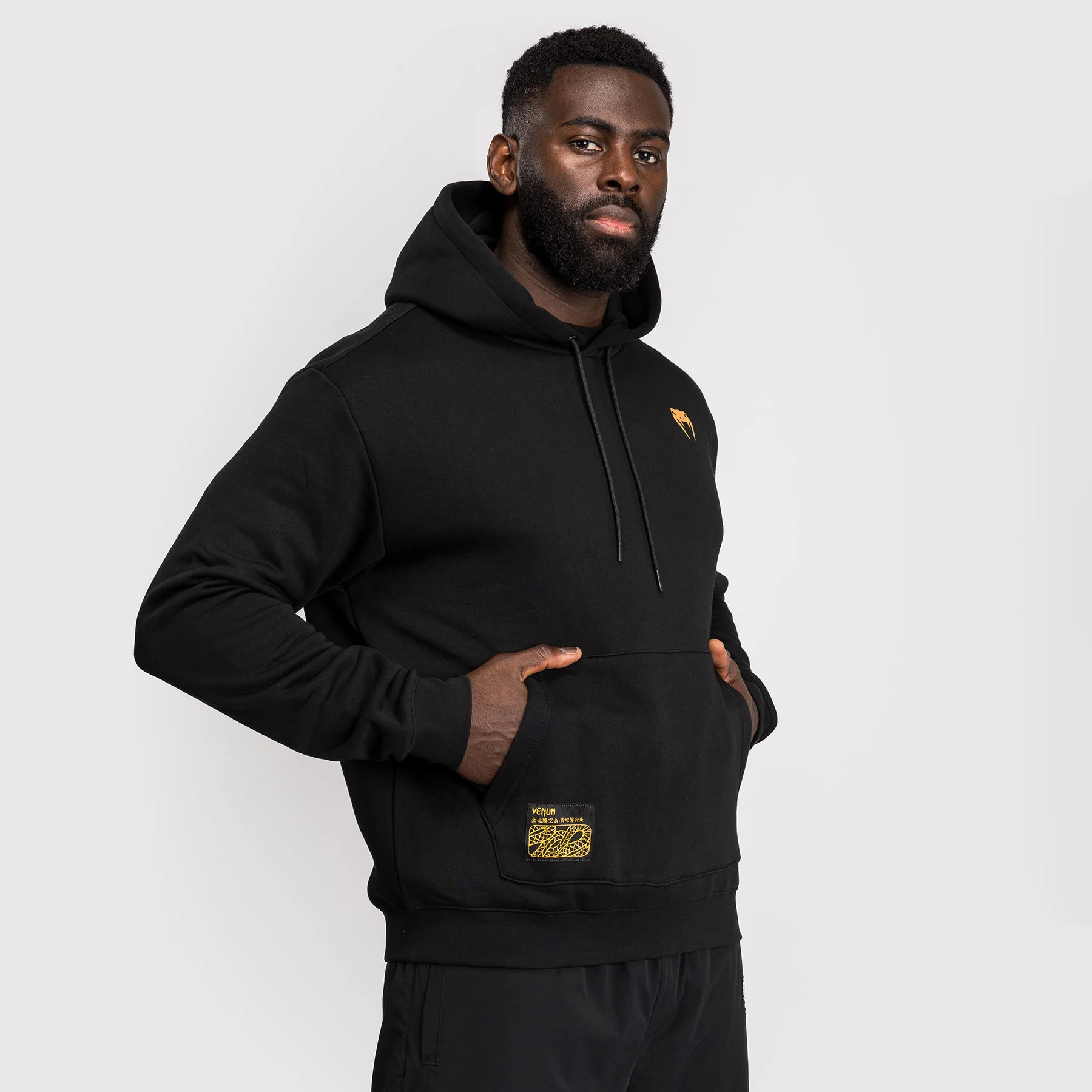Sudadera Venum Serpenti con capucha Negro - Image 5