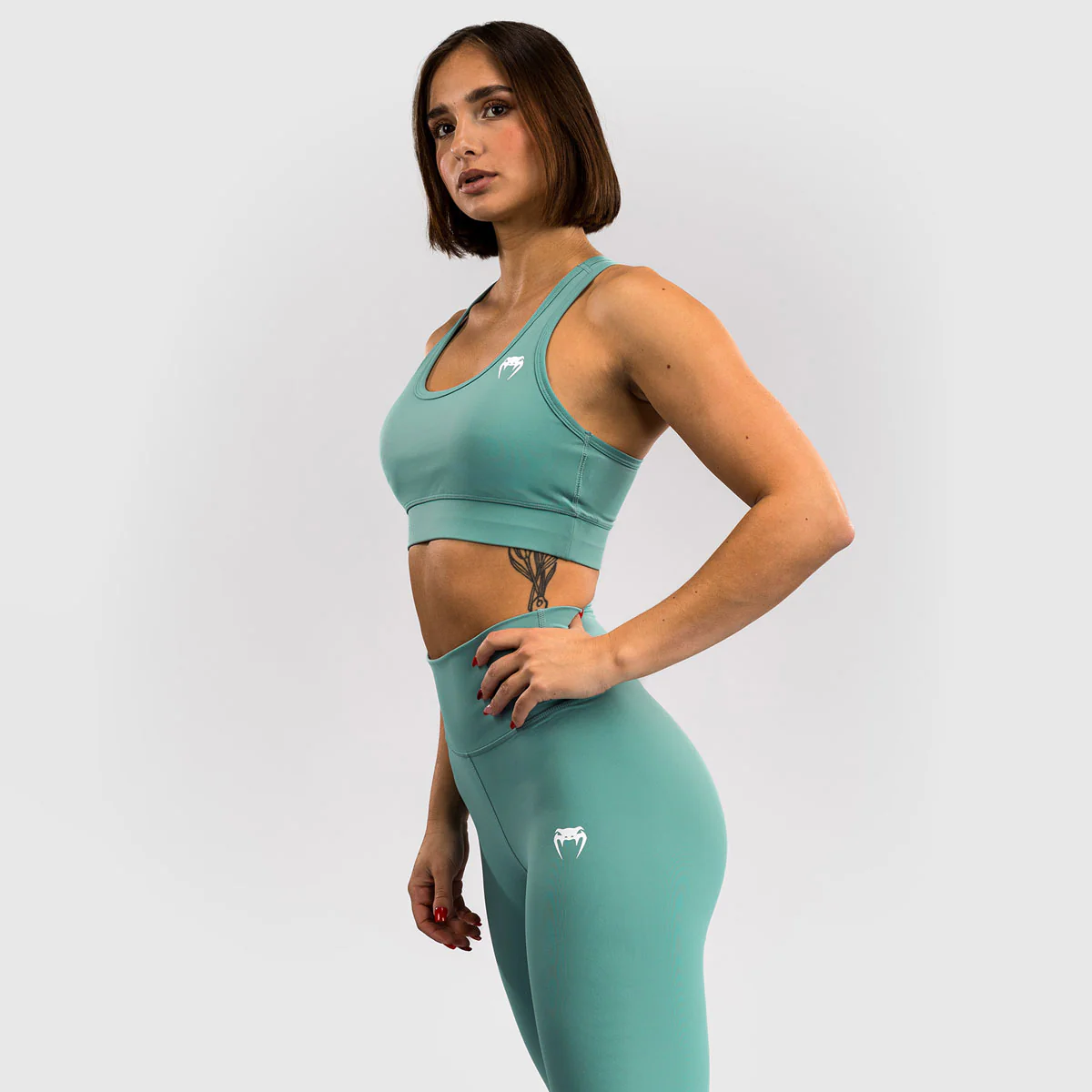 Top mujeres Venum Essential Verde agua  - Image 2